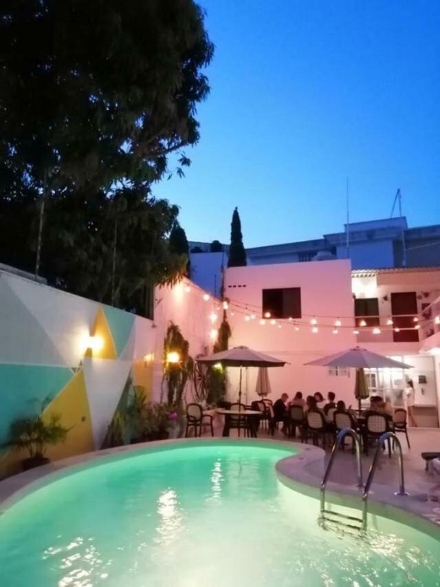 Moloch Hostel & Suites Κανκούν Εξωτερικό φωτογραφία